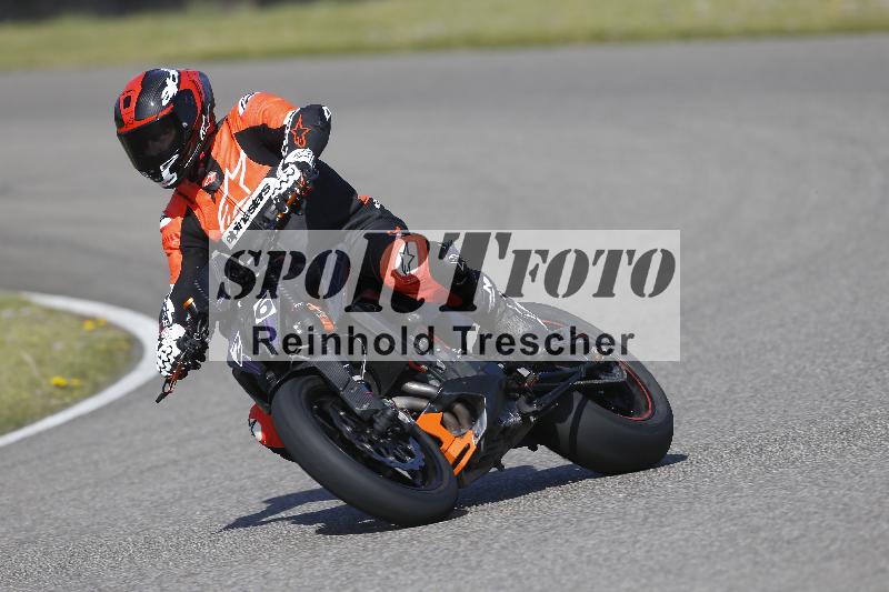 /07 09.04.2026 Cornu Master School ADR/Gruppe blau/26